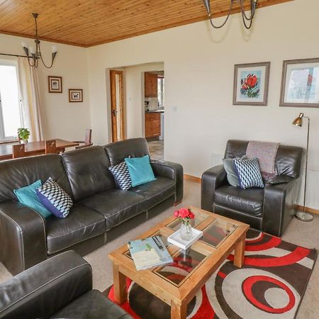 Seaspray Villa Renvyle Bagian luar foto