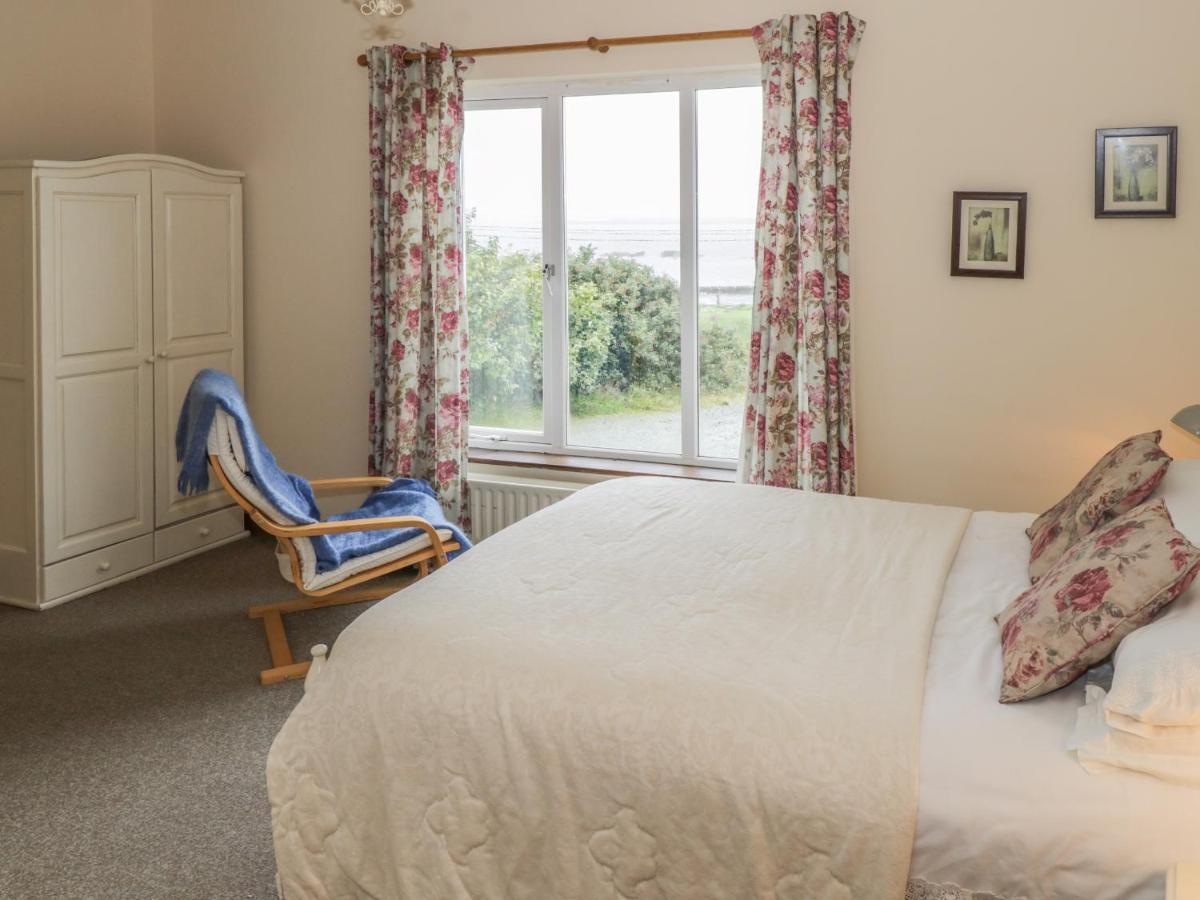 Seaspray Villa Renvyle Bagian luar foto