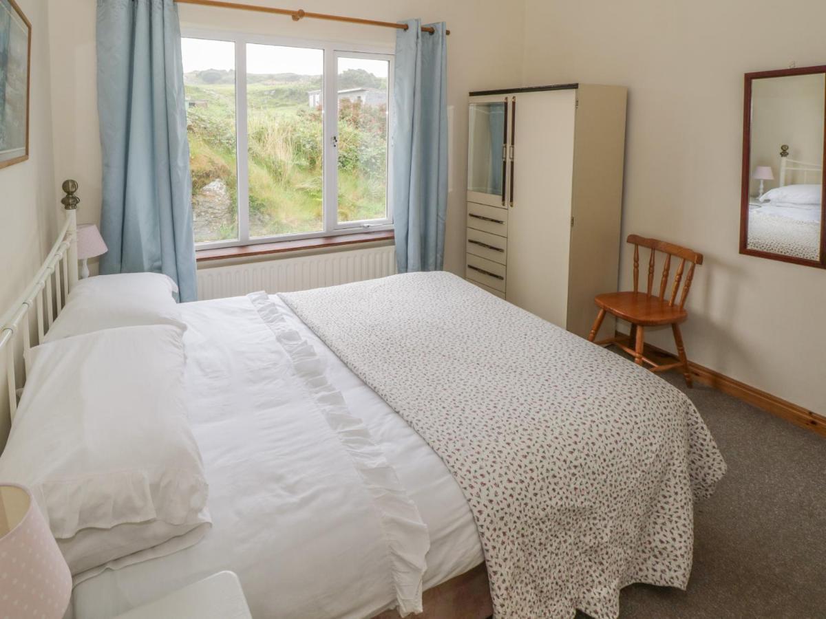 Seaspray Villa Renvyle Bagian luar foto