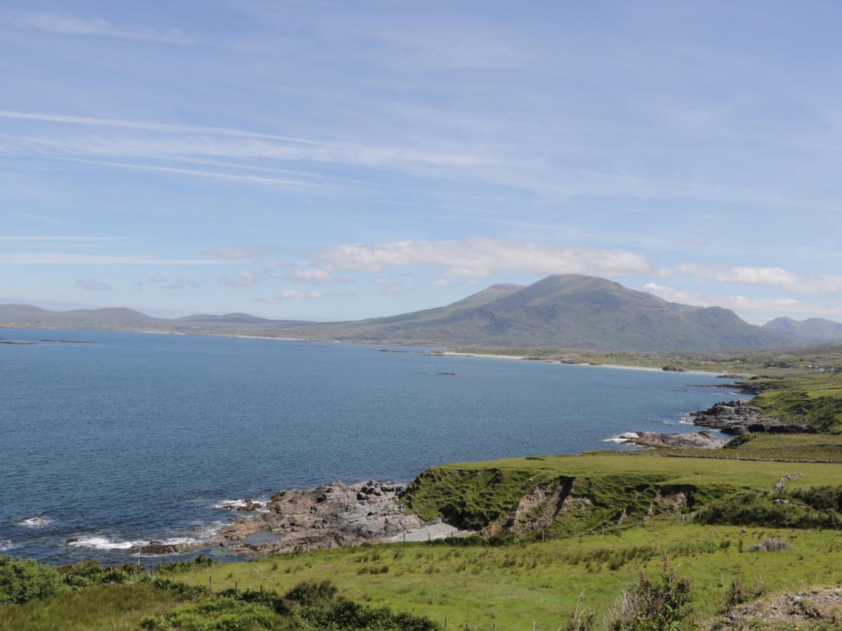 Seaspray Villa Renvyle Bagian luar foto