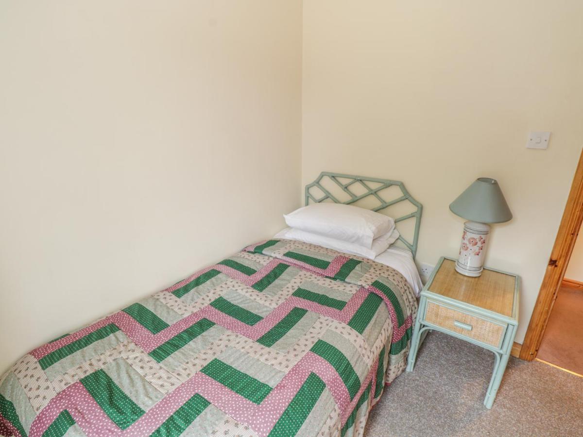 Seaspray Villa Renvyle Bagian luar foto